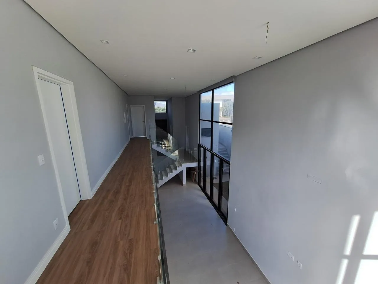 Imagem Casa de Alto Padrão com 340m² no Alphaville Nova Esplanada I Locação / Venda