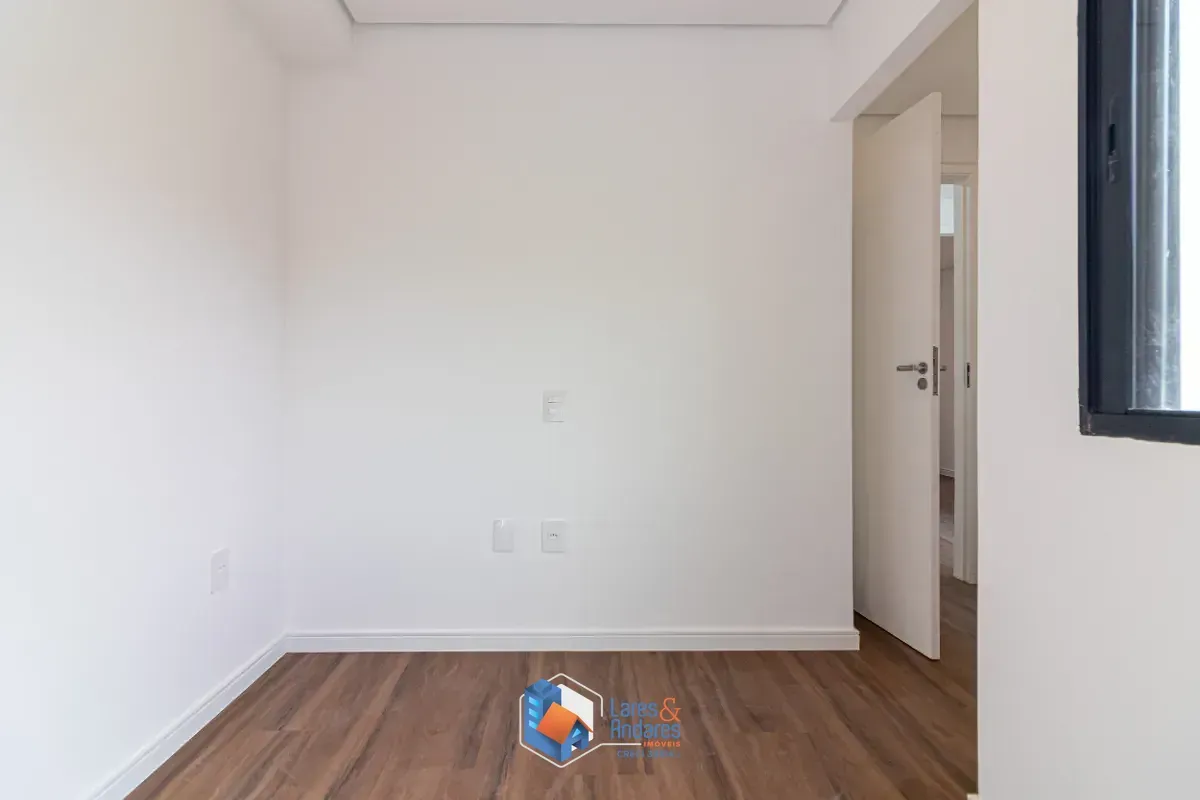 Imagem Casa no condomínio XXX para venda com 3 quartos, sendo 1 suíte, 140m²