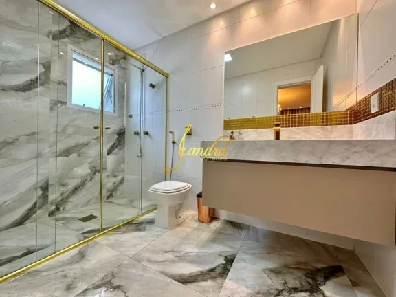 Imagem Sobrado Beira da Marina, mobiliado e decorado com 04 suítes