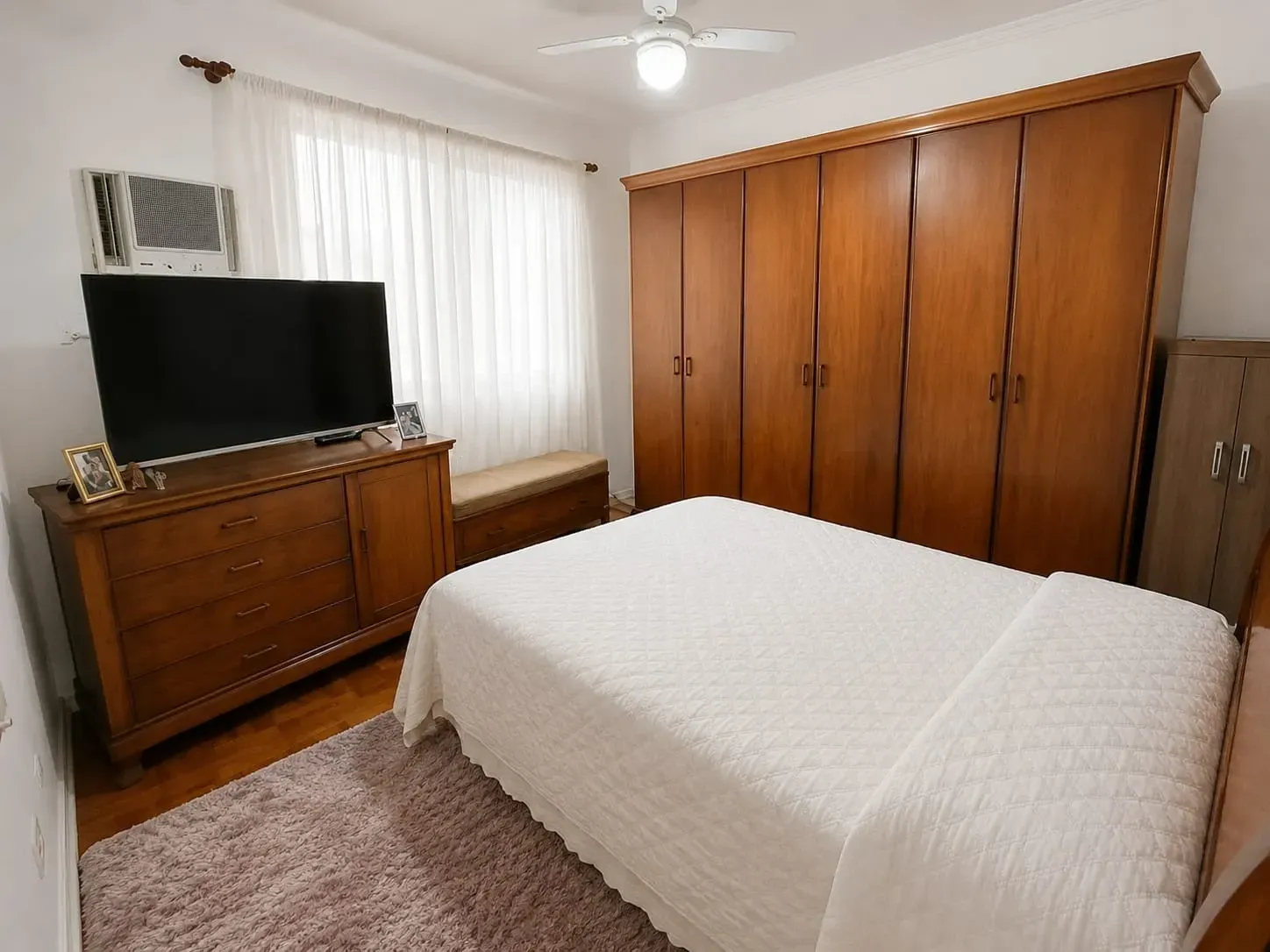 Imagem Apartamento com 2 Quartos à Venda, 69 m² em Encruzilhada - Santos