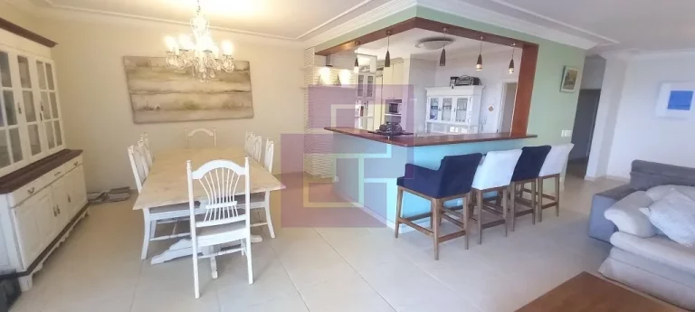 Imagem Apartamentos / Padrão na cidade de Guarujá