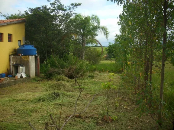 Imagem Chácara com 1000 m² à venda em Porangaba.
