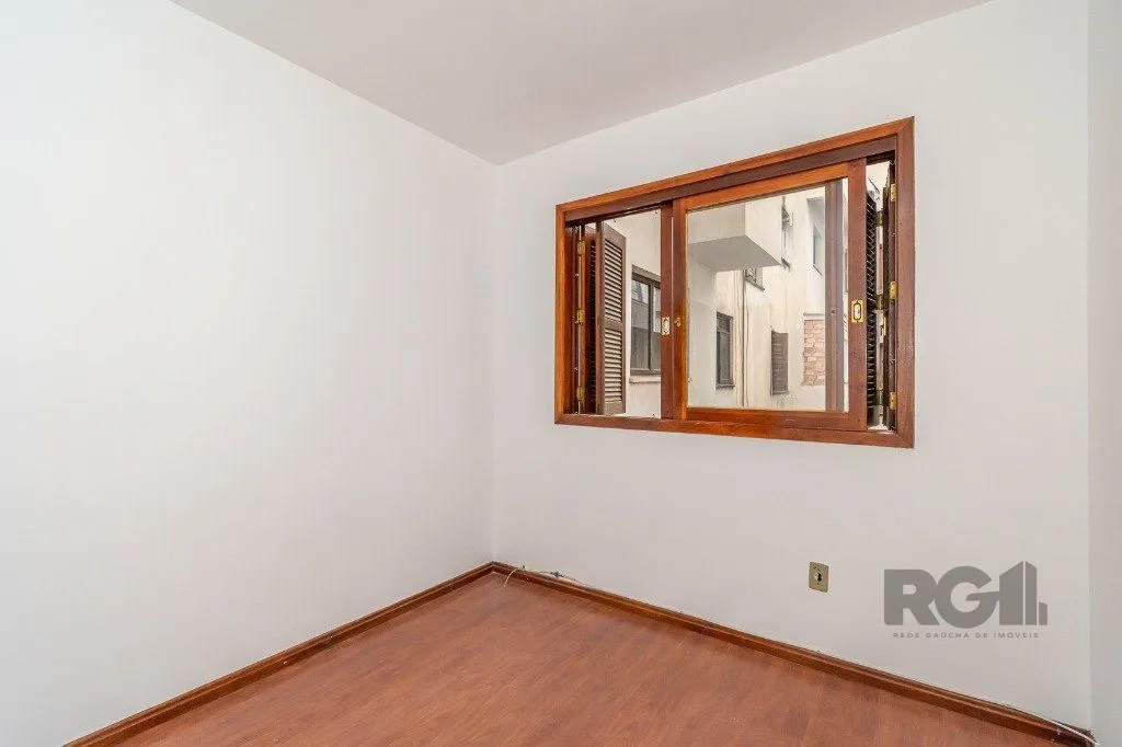 Imagem Apartamento no bairro Petrópolis de 2 dormitórios e vaga