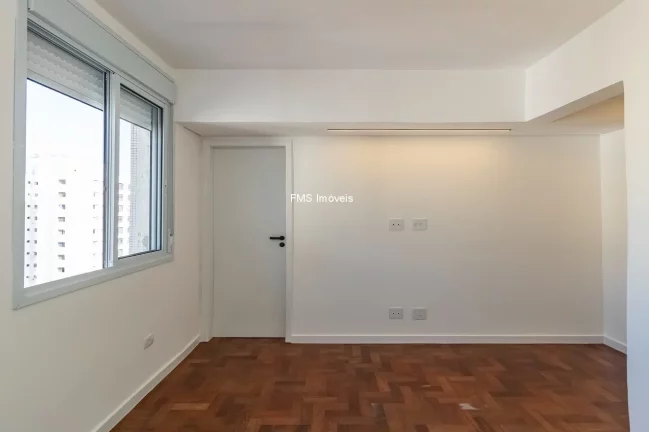 Imagem Imperdível Apartamento à Venda no Jardim Paulista, São Paulo-SP: 2 Quartos, 1 Suíte, 1 Sala, 3 Banheiros, 1 Vaga, 98,63m²!