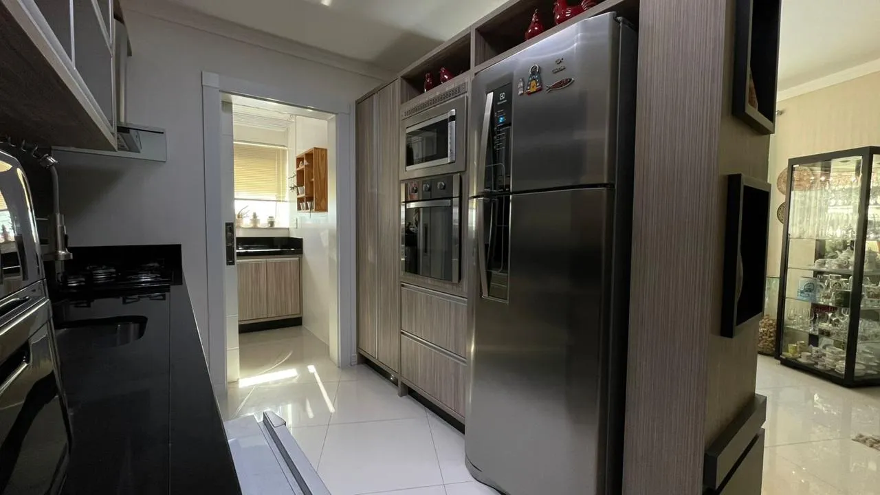 Imagem Apartamento à venda com 137.8m2 por R$ 2.300.000,00