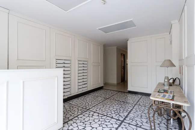Imagem Apartamento 90M², 2Q, 1 Suíte, 2 Banheiros, 1 Vaga, Split, Salão de Festas, Área Verde.