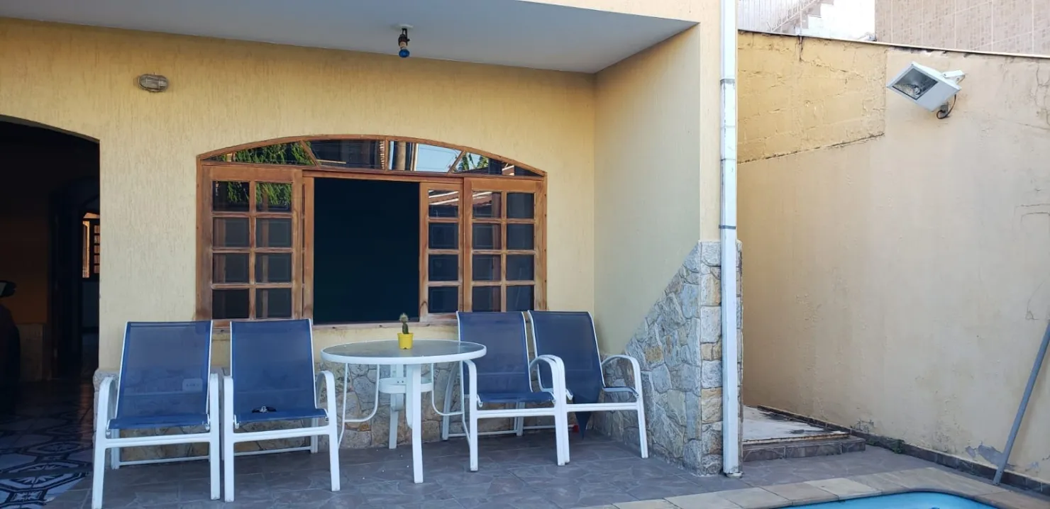 Imagem Casa à venda 3 Quartos, 1 Suite, 2 Vagas, 250M², Jardim da Luz, Taubaté - SP