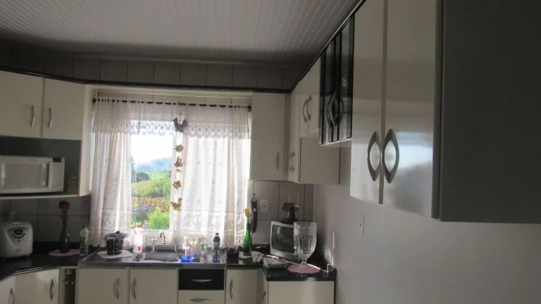 Imagem Casa para Venda em Concórdia, Santo Antônio, 5 dormitórios, 3 banheiros