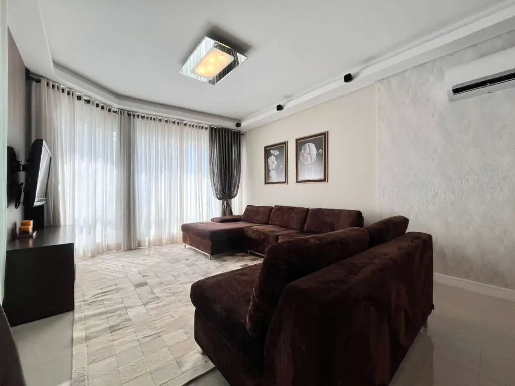 Imagem Apartamento à venda com 194m2 por R$ 2.950.000,00
