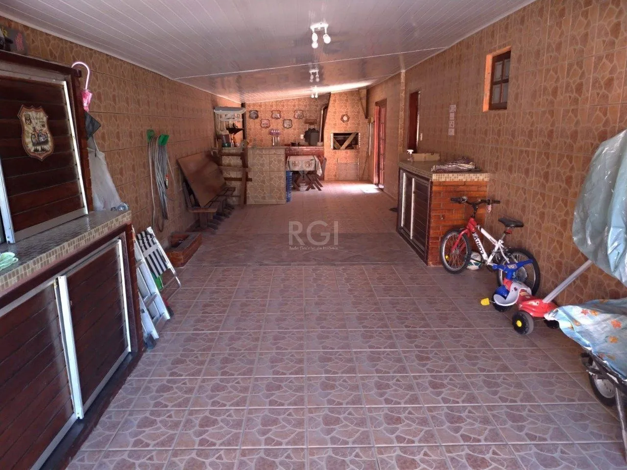 Imagem Casa no bairro Ponta Grossa - 3 dormitórios