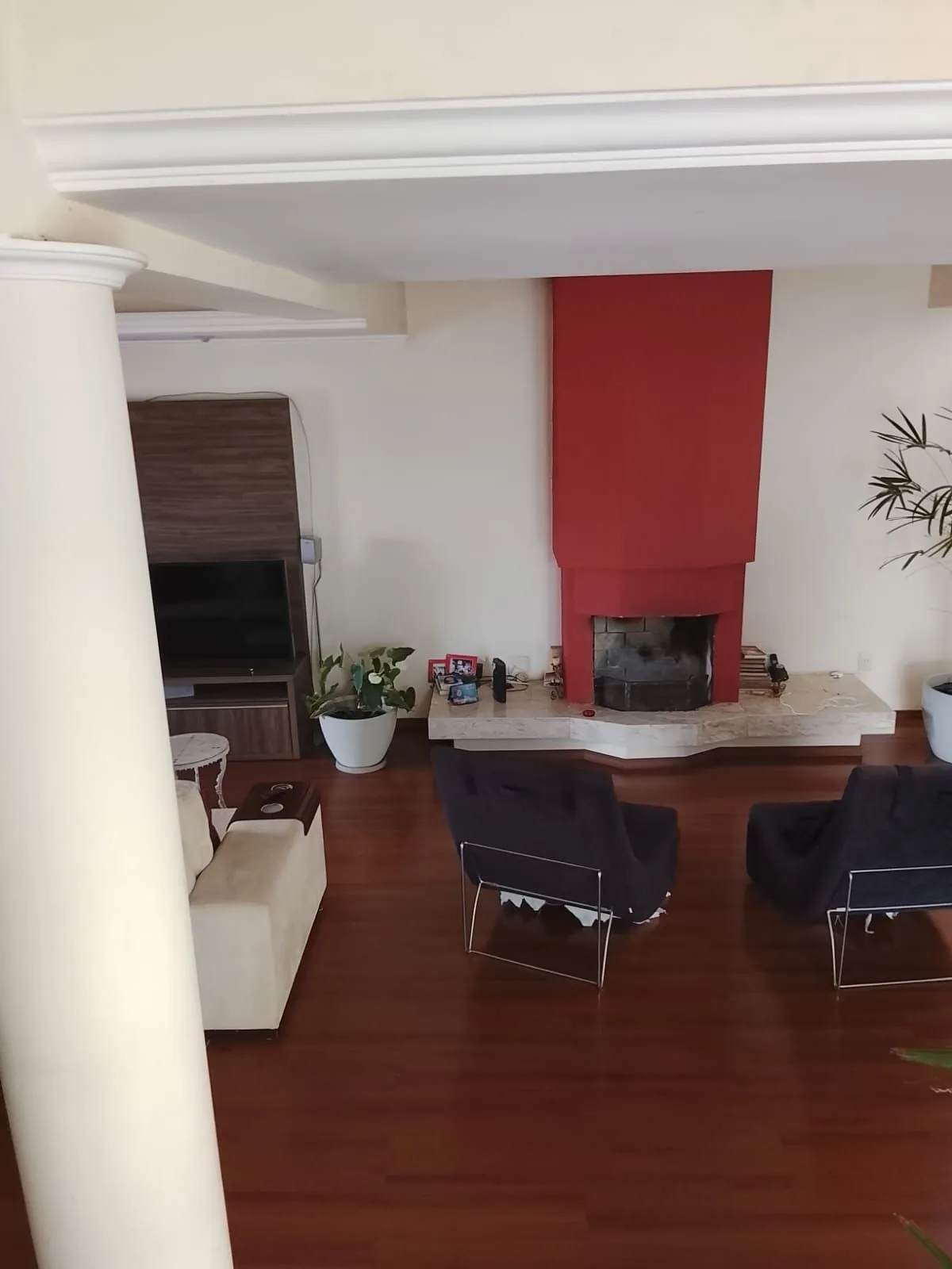 Imagem CASA / SOBRADO 5D e 10 vagas 3 Banheiros - Pátio enorme c/ Jacuzi e Pergolado - Living 3 ambientes - Sta Teresa