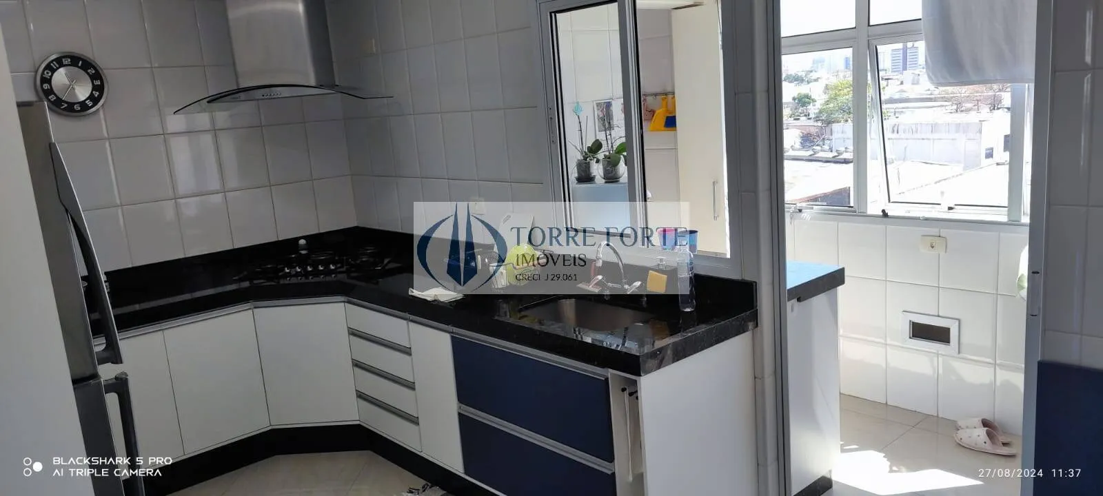 Imagem Apartamento com 4 dormitórios, 1 suíte , 2 vagas de garagem, Vila América