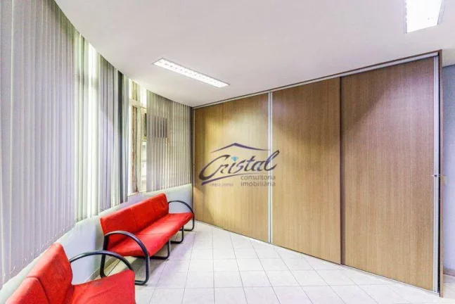 Imagem Sala Comercial e 4 banheiros à Venda, 441 m²