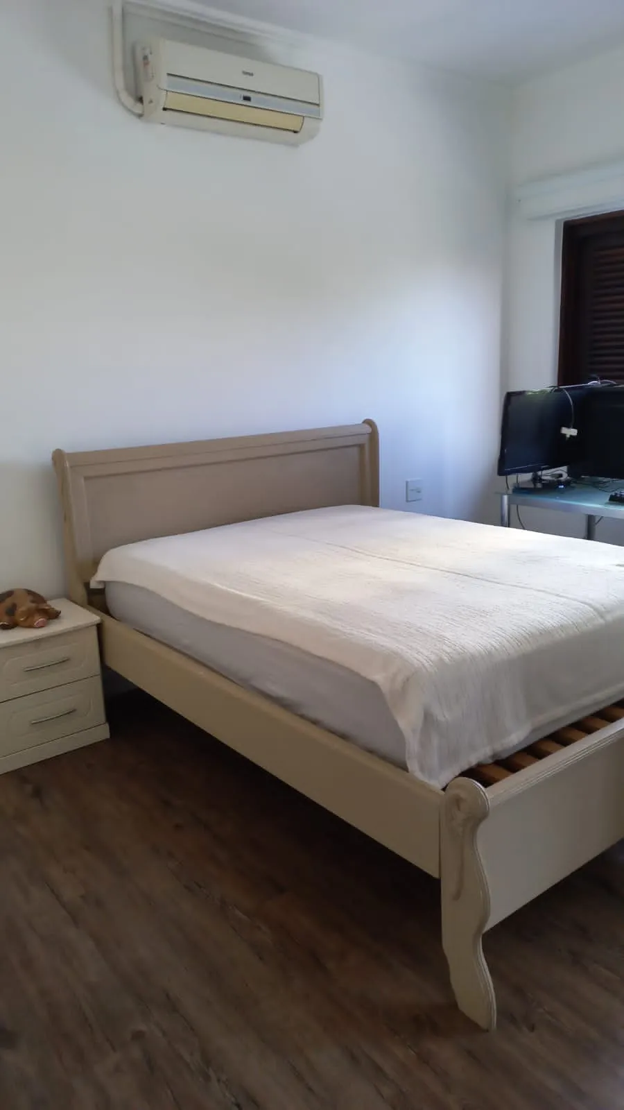 Imagem Excelente Casa no Condomínio Bosque de São Bento I com 720m².