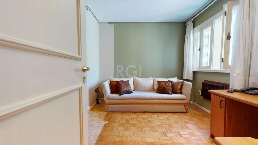 Imagem Casa para Venda - 130m², 3 dormitórios, sendo 1 suites, Cidade Baixa