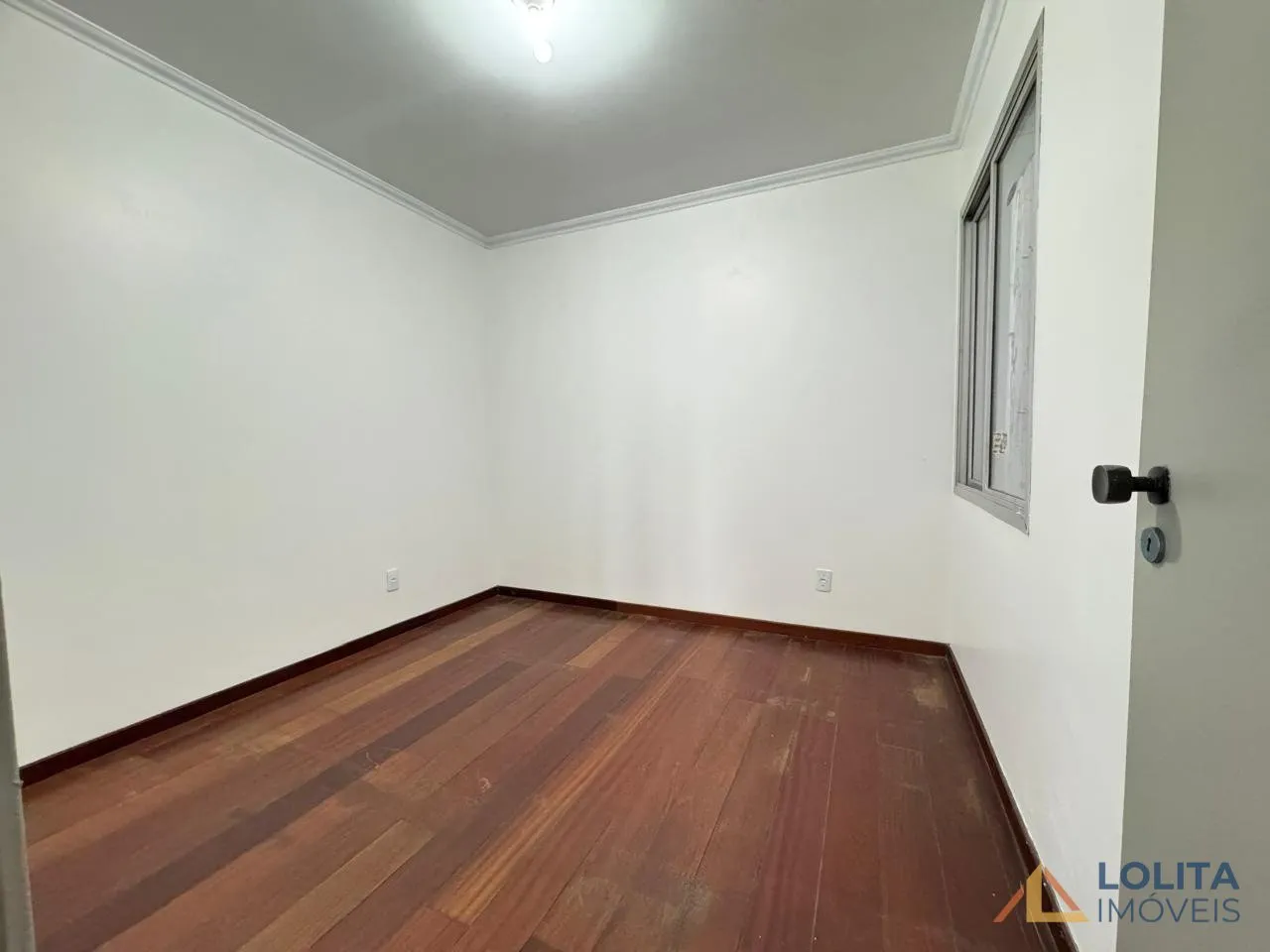 Imagem APARTAMENTO DE 2 DORMITÓRIOS À VENDA NO CENTRO DE FLORIANÓPOLIS/SC