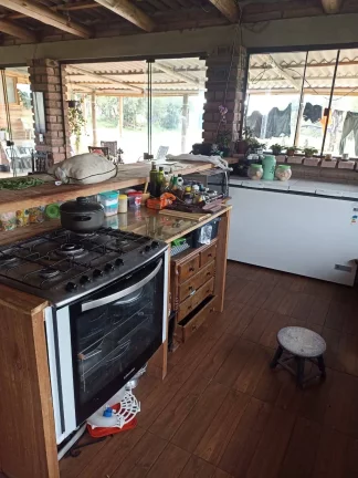 Imagem EXCELENTE!!! Sitio com 2 Ha. Casa, Salão de Festas, Piscina, Águas Claras