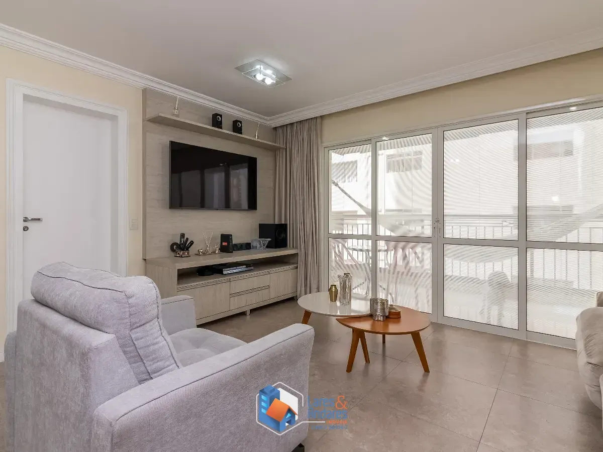 Imagem Apartamento para venda em Saúde com 3 quartos, sendo 1 suíte, 115m²