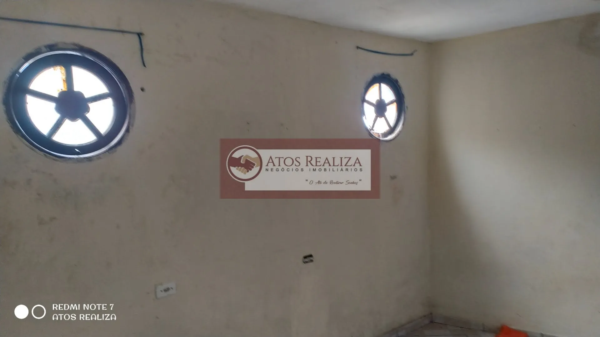 Imagem Compre Casa de Vila em Jardim Zilda - Jardim Varginha