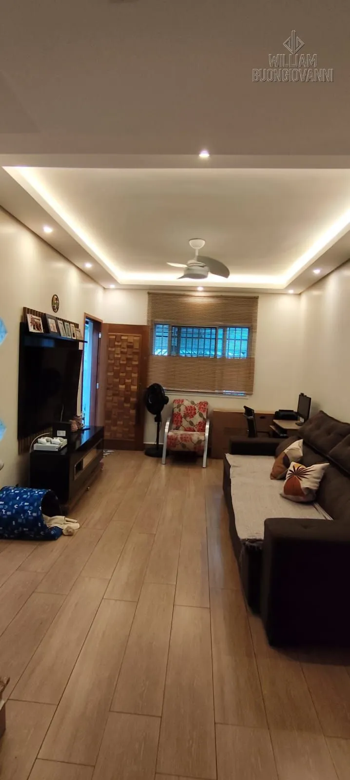Imagem Sobrado à venda - 3 dorms, suíte, 145 m², churrasqueira e 2 vagas