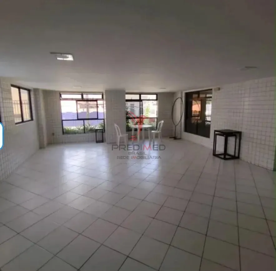 Imagem Apartamento Amplo de 109m² com Varanda e Conforto no Coração de Manaíra, João Pessoa
