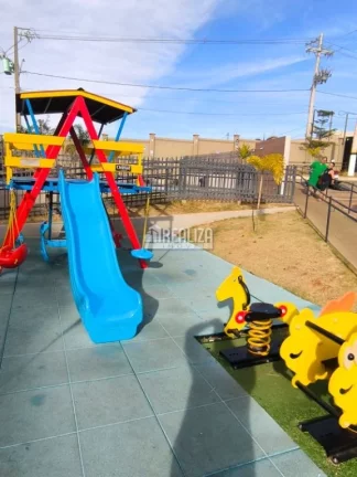Imagem Apartamento de 2 dormitórios com Piscina e Portaria 24 Hrs no Condomínio Vitta Jardim do Lago, no bairro Jardim do Lago - em Uberaba