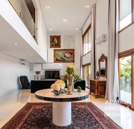 Imagem JÁ FOI VENDIDO - Casa luxuosa com 5 suítes, mobiliada e climatizada, de fundo para o lago do Condomínio Fazenda Vila Real de Itu SP