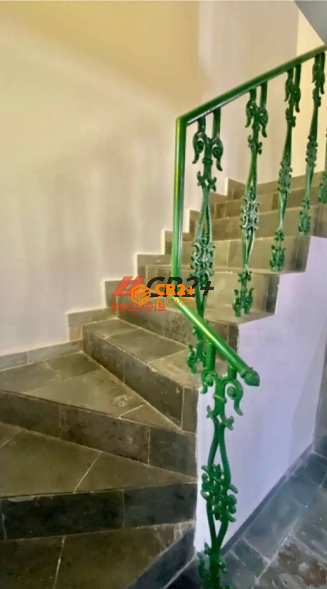 Imagem Casa à Venda com 4 Quartos, 2 Suítes em Piedade com 480 M².