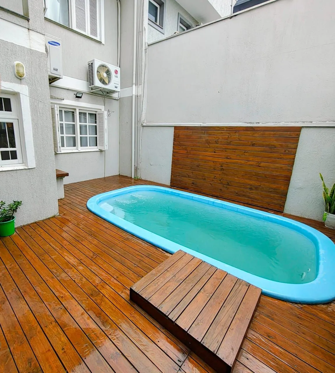 Imagem Casa sobrado no bairro Mont Serrat em Canoas