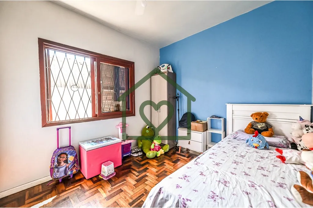 Imagem Se você busca uma casa acolhedora e bem localizada em Porto Alegre, a oportunidade ideal está aqui...
