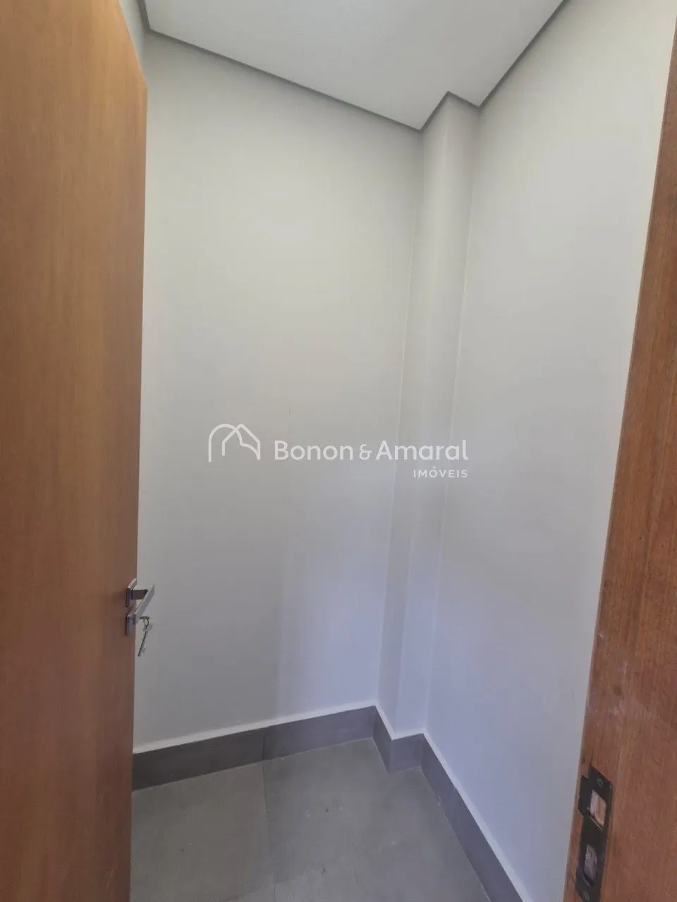Imagem Casa a venda no Condomínio Jardim dos Lírios - Paulínia, SP