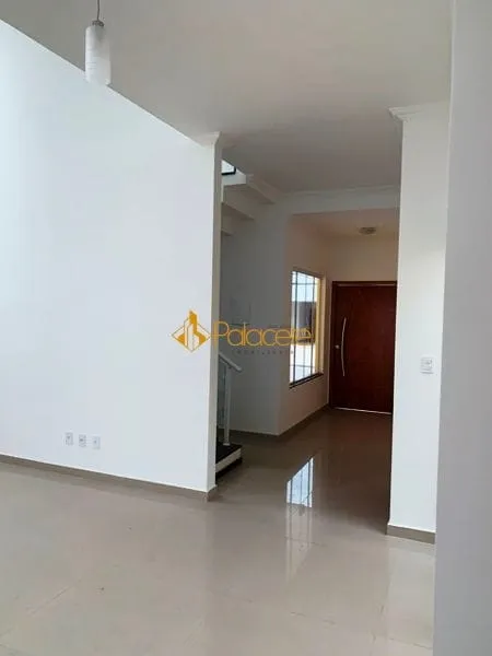 Imagem Casa à venda 3 Quartos, 1 Suite, 4 Vagas, 258.5M², Campo Alegre, Pindamonhangaba - SP | Condomínio Moema Ville