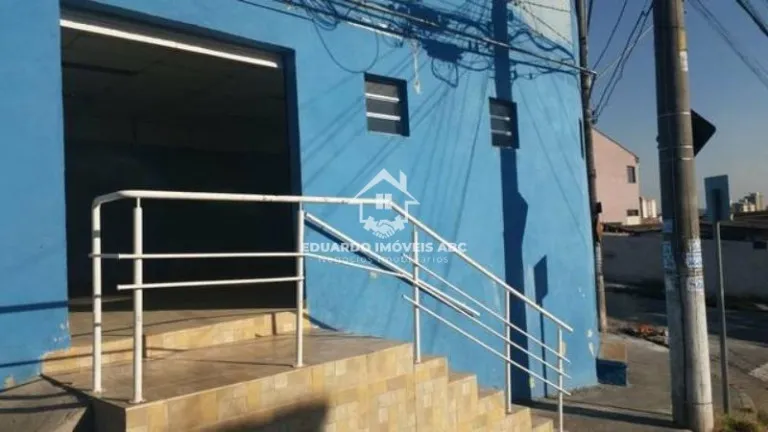Imóvel Comercial para Alugar, 150 m² em Jardim Zaira - Mauá