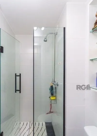 Imagem Apartamento no bairro Azenha 1 dormitório 1 vaga - Azenha