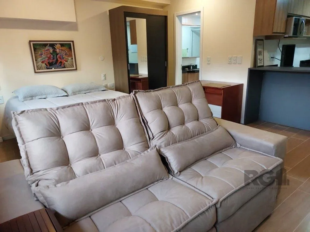 Imagem Apartamento stidio com 1 dormitório, 1 vaga de garagem no Bairro Auxiliadora.