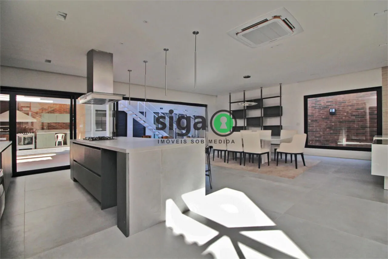 Imagem Sobrado Alto Padrão no Jardim Europa de 4 quartos com 6 Vagas - 510m² à Venda.
