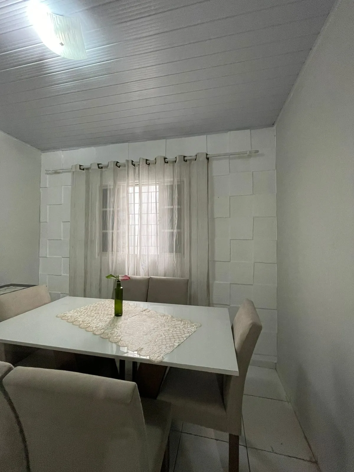 Imagem Casa Térrea com 2 Dormitórios e Área Gourmet no Bairro Ulisses Guimarães