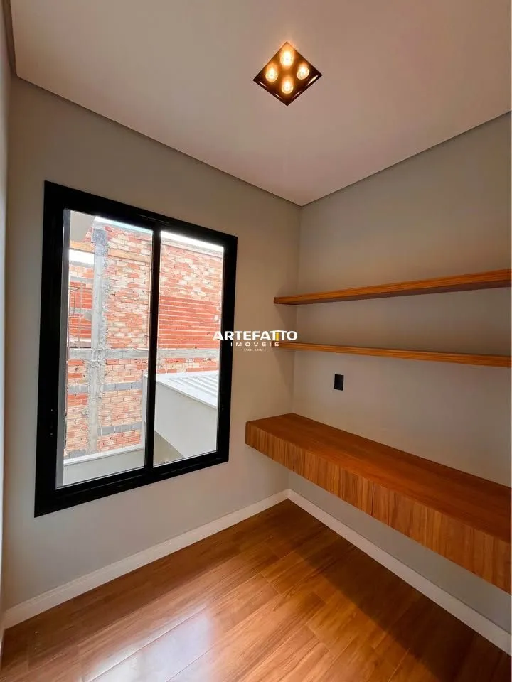 Imagem Casa de condomínio, no Veredas, em Franca, com 4 suítes.