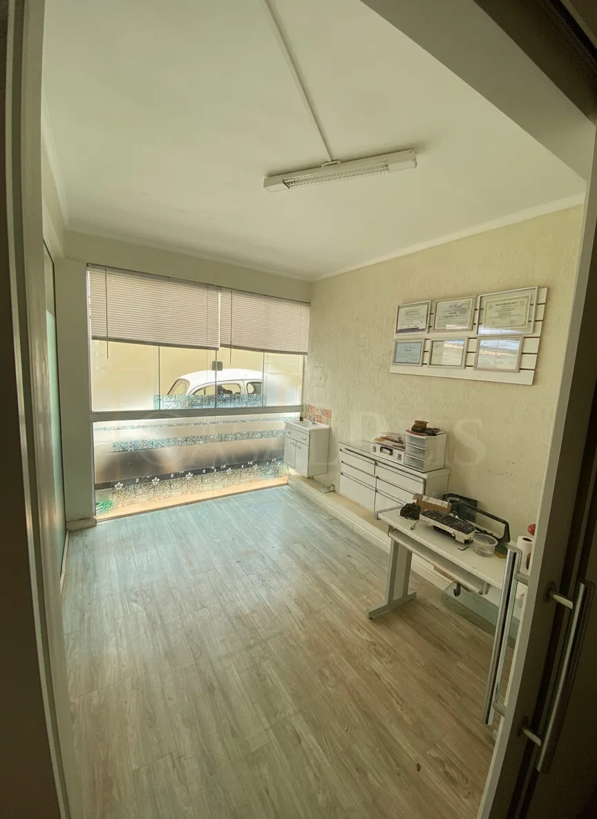 Imagem Casa 3 quartos à venda em Jardim das Azaléias, Poços de Caldas