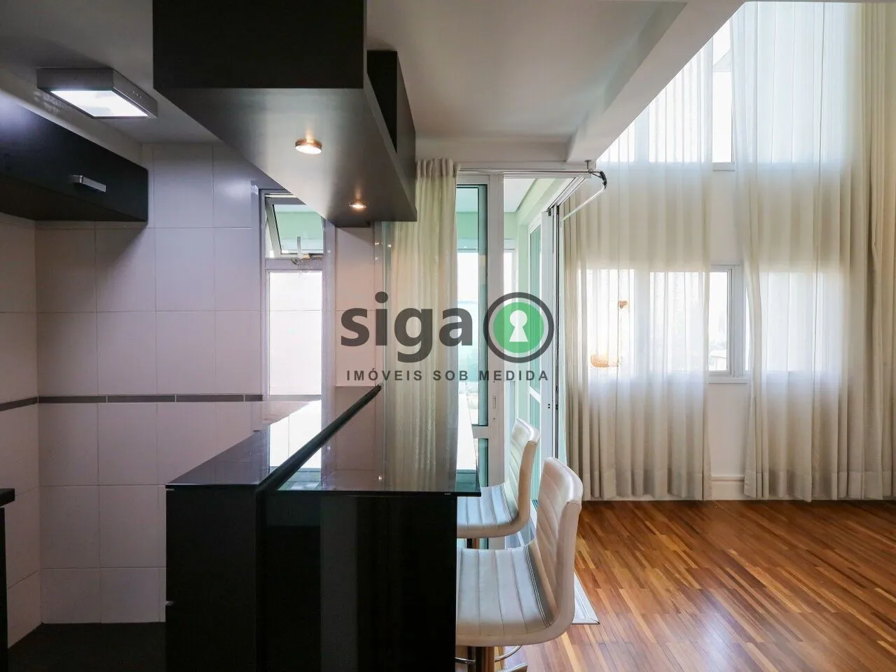 Imagem Duplex Mobiliado 1 quarto, 69m² e 2 Vagas - Moema - São Paulo/SP