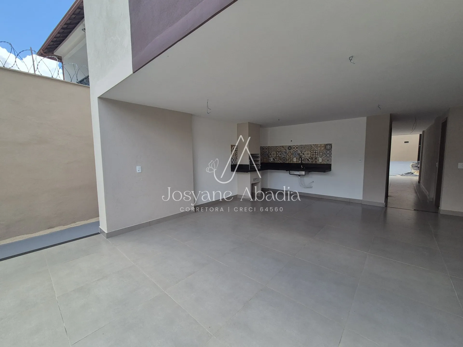 Imagem Casa Nova à Venda no Bairro Aeroporto em Juiz de Fora | 3 Quartos, Suíte e Alto Padrão