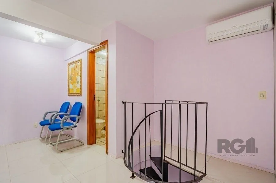 Imagem Excelente cobertura comercial de 79m² com 2 banheiros.