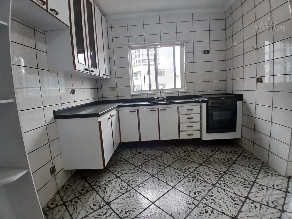 Imagem 1 Dormitório Grande c/ Vaga - 60m² - Frente Rua - R$ 300 mil