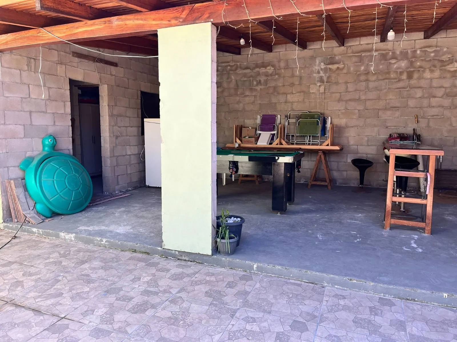 Imagem Casa 3 dormitorios com amplo patio