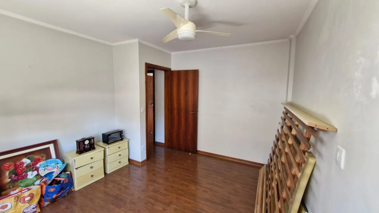 Imagem Apartamento na Av. Getulio Vargas com 3 dormitórios sendo uma suíte, 1 garagem