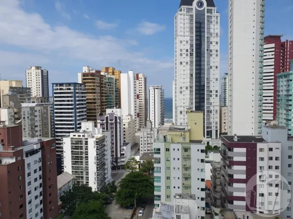 Imagem Viva na praia com estilo - 3 Suítes 3 Vagas a 2 min da Praia