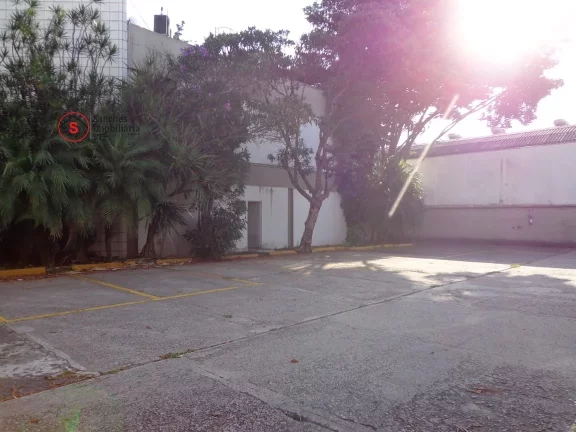 Imagem PREDIO COMERCIAL para VENDA ou LOCAÇÃO na Mooca Localizado próximo ao Hospital Vila Lobos, entrada e saída para 2 ruas ZEIS 3