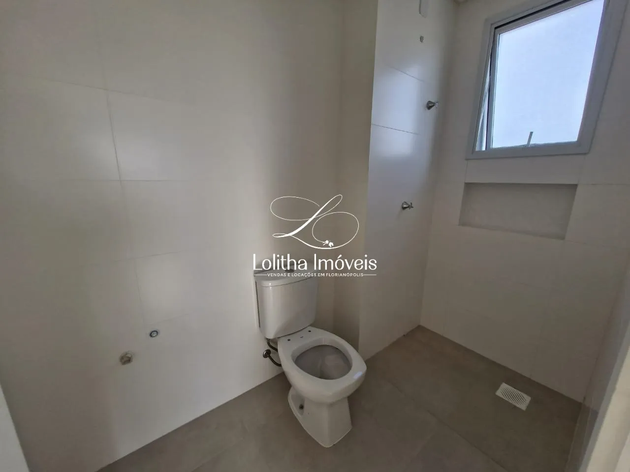 Imagem APARTAMENTO NOVO À VENDA COM CHURRASQUEIRA E VISTA PANORÂMICA EM CAPOEIRAS - FLORIANÓPOLIS/SC