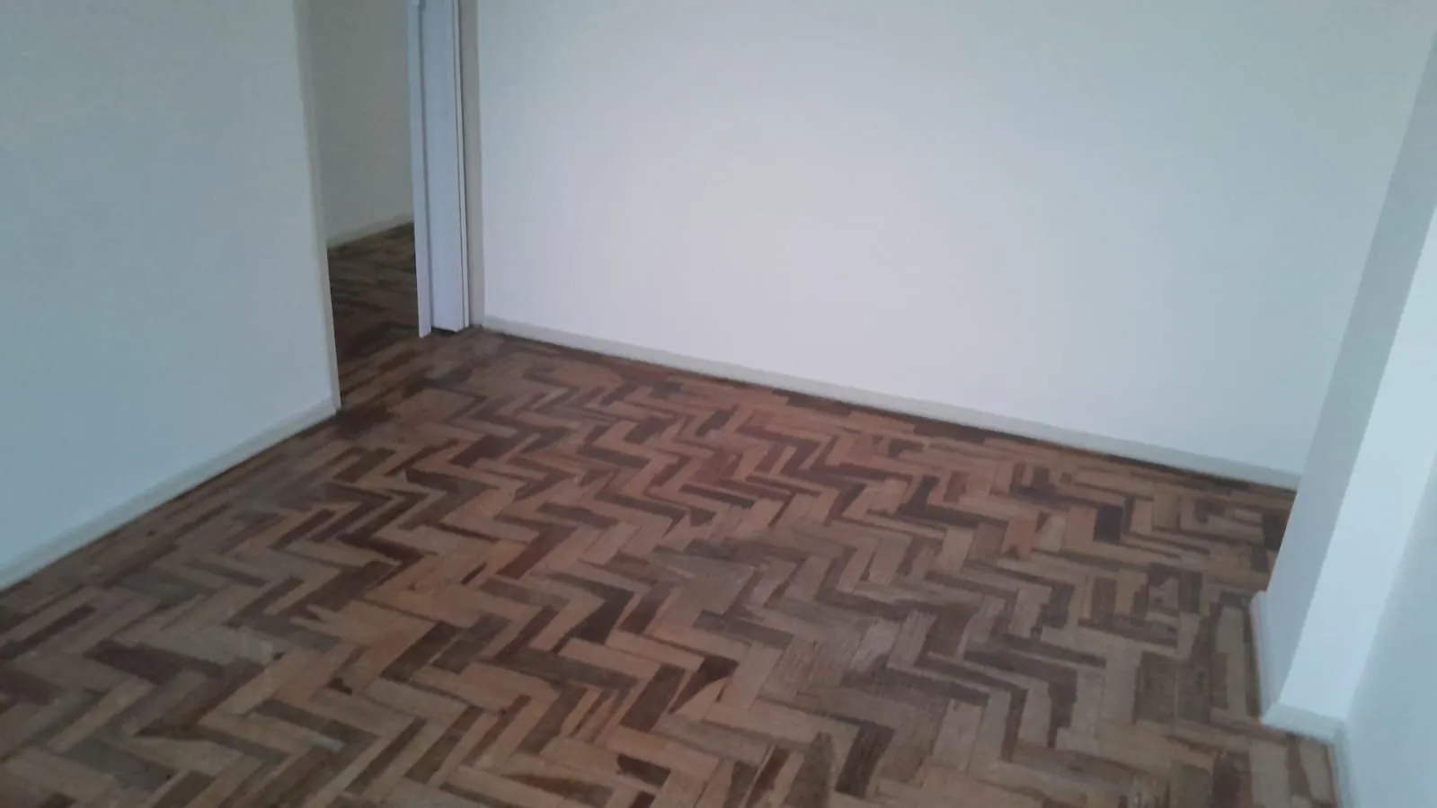 Imagem investidores - Excelente e amplo apartamento 2D LOCADO na Cidade Baixa, Porto Alegre, Com Inquilino