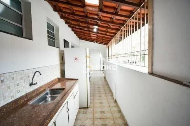 Imagem Sobrado Comercial com 3 Quartos para alugar, 220m² - Vila Galvão
